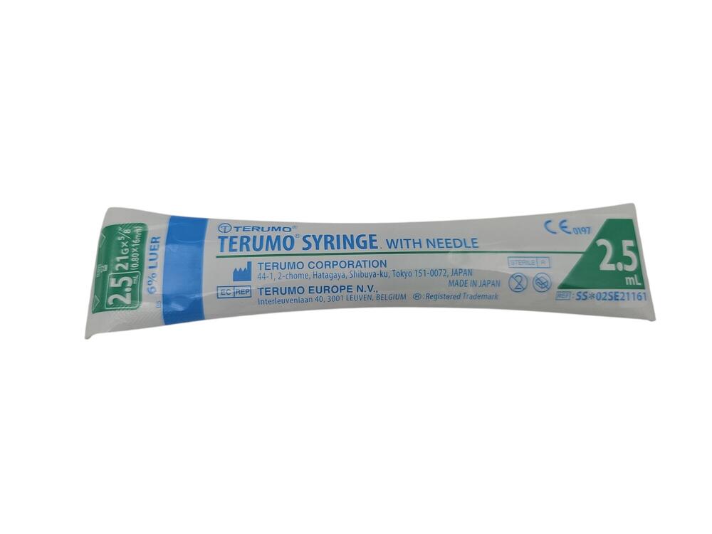 Wegwerp injectiespuit 2.5ml, per 100 met naald